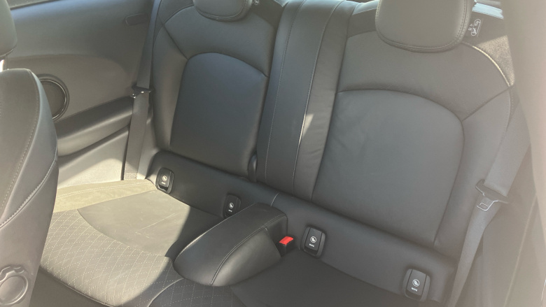 MINI Hatchback 2.0 Cooper S 3dr Petrol Hatchback